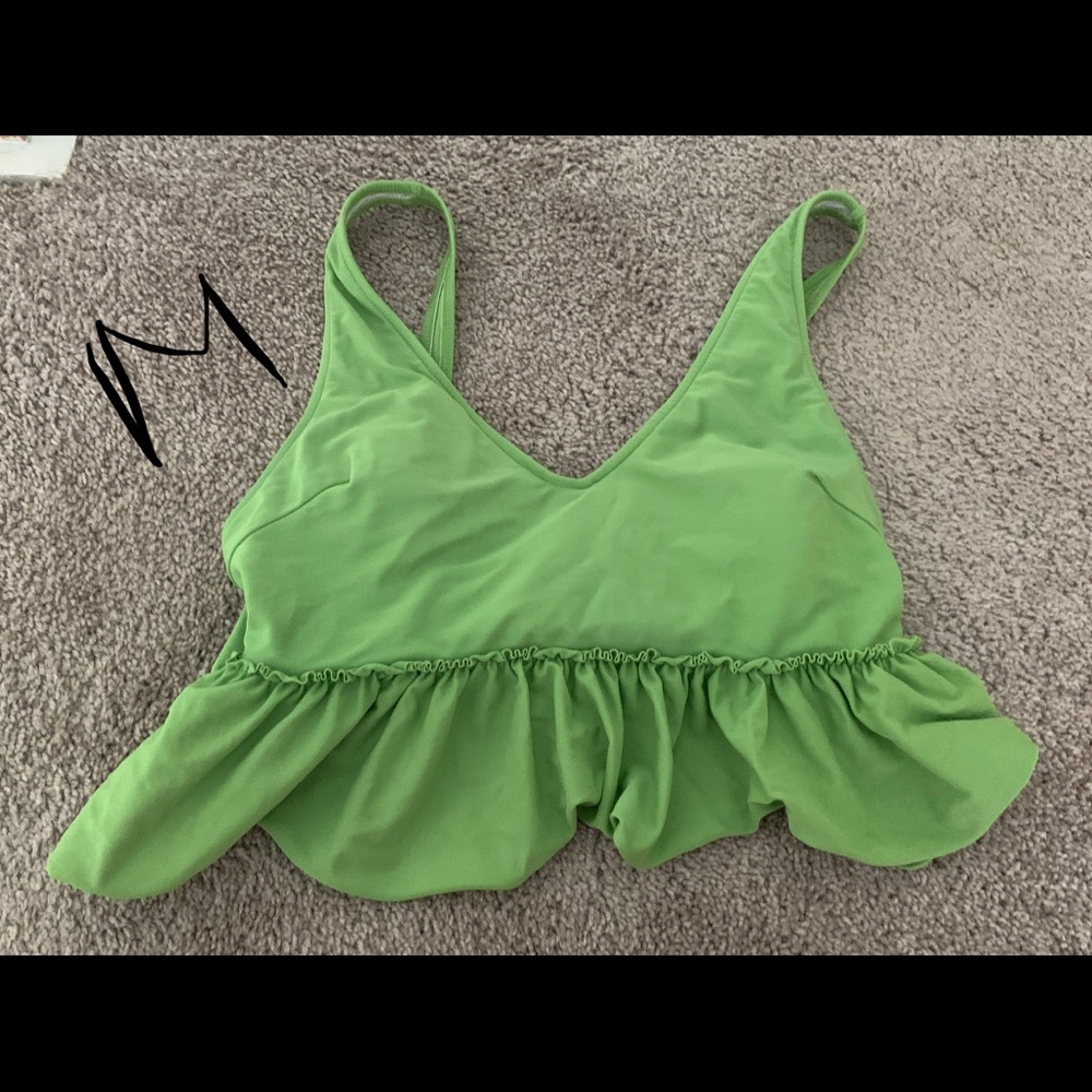 Kortni Jeane V neck peplum